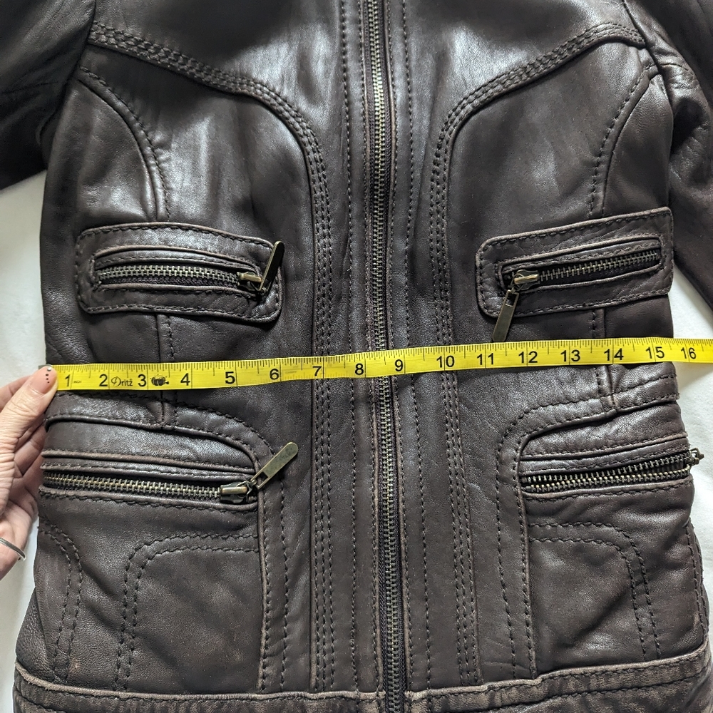 Aqua aviation inspired leather jacket with lambswool collar and zipper details - Picture 4 of 14